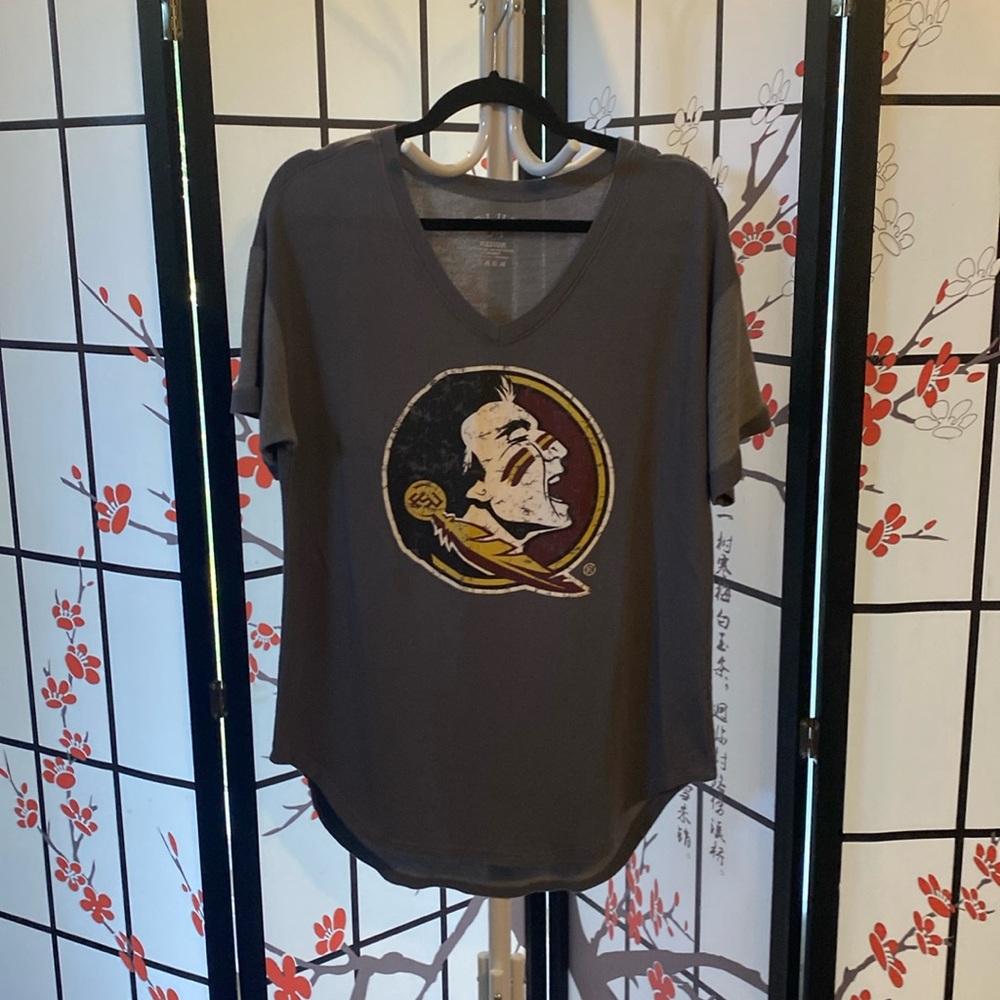 Florida State T shirt.